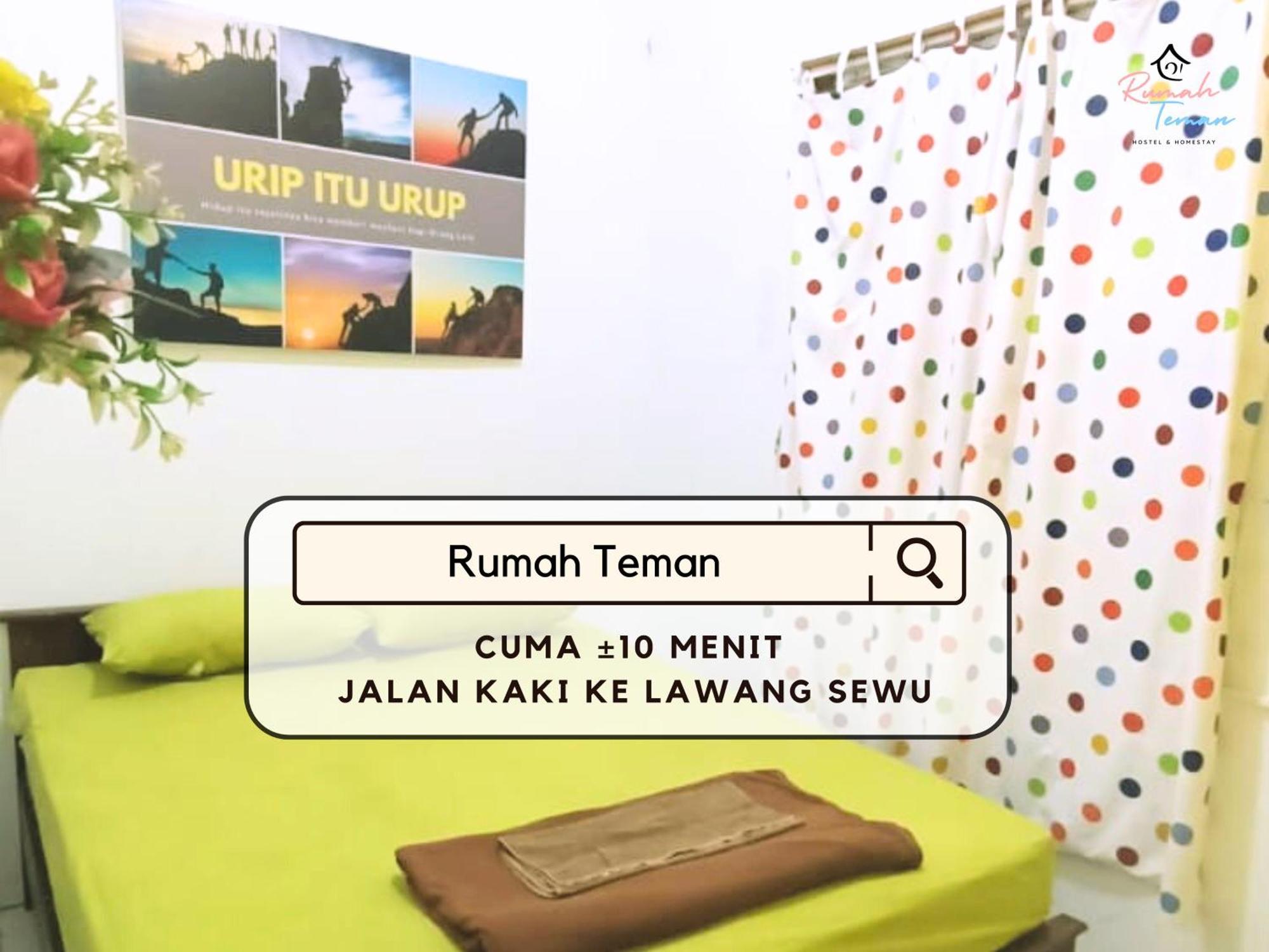 Rumah Teman Hostel スマラン エクステリア 写真